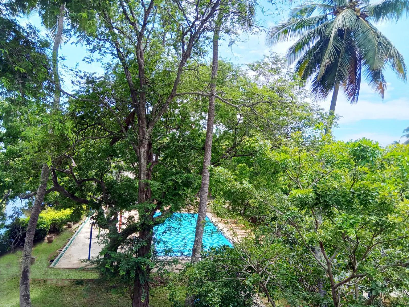 Jade Green Hambantota Hotel Exterior photo